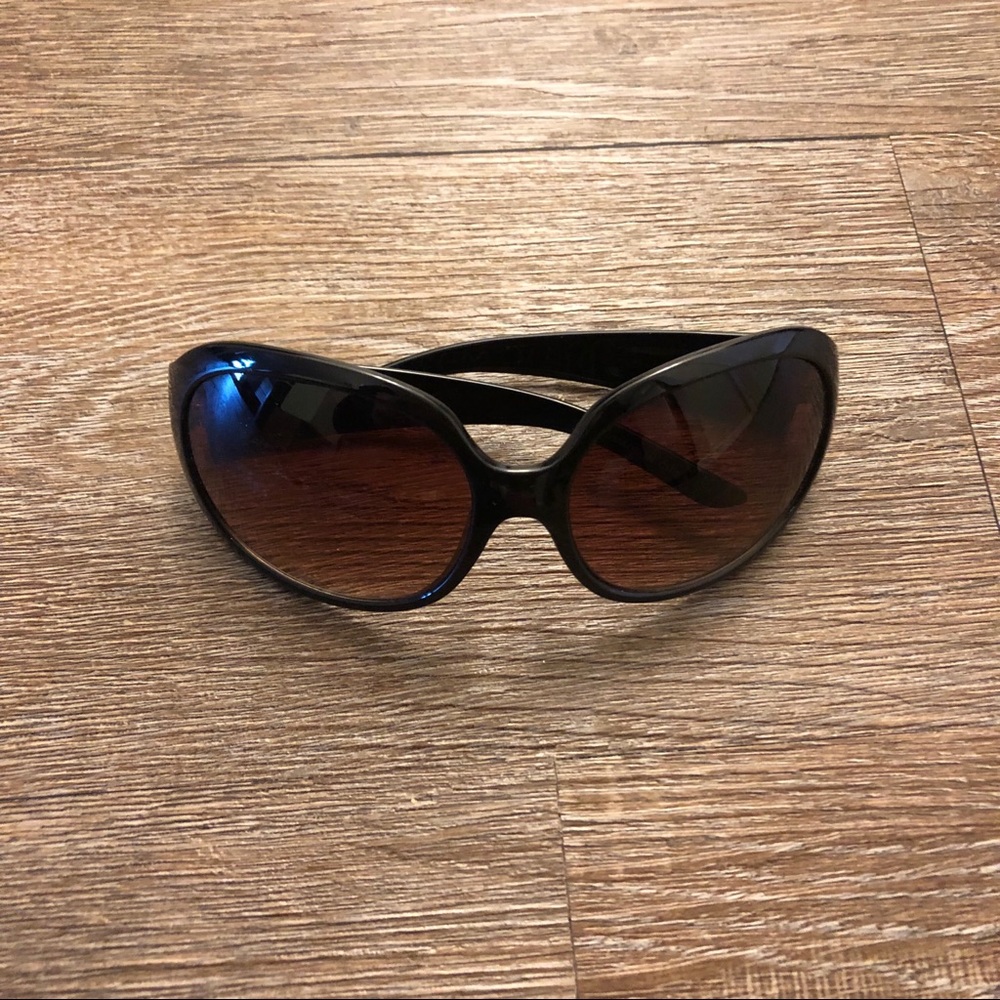 Red Carpet Sunglasses